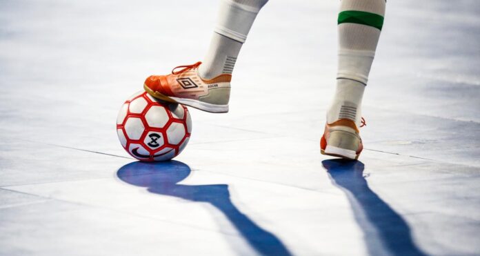 1200-L-futsal-aprs-sa-dfaite-58-0-le-fgl-na-pas-rougir-