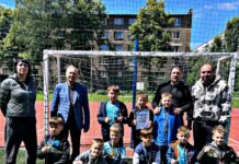 🏆 “Величезні перемоги на полі: Шкільна футбольна ліга Чечеловського району” 🌟
